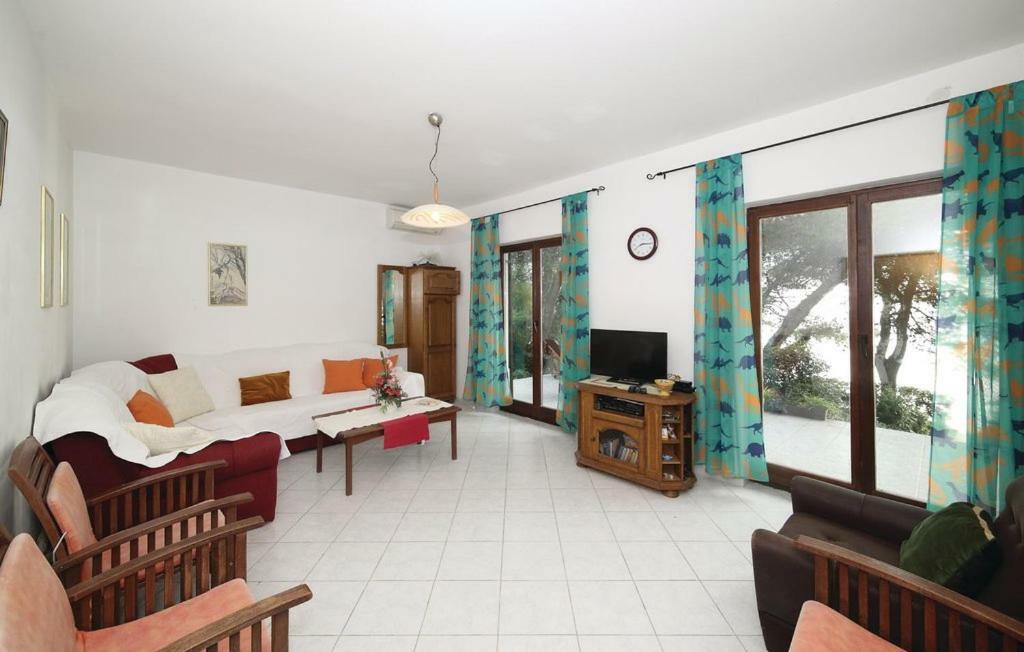 Villa Maja โตรกีร์ ภายนอก รูปภาพ