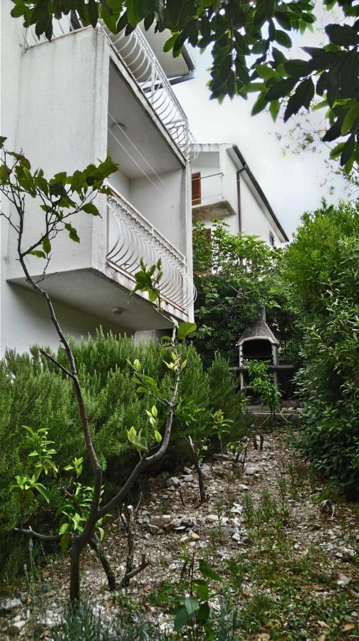 Villa Maja โตรกีร์ ภายนอก รูปภาพ